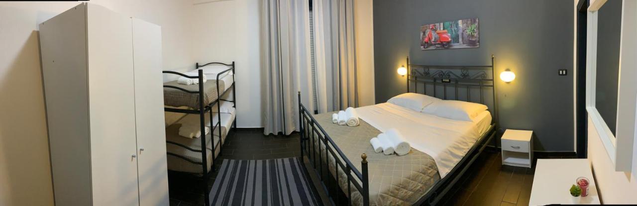 Hotel Neyra Beach Rimini Exterior photo